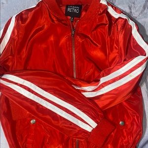 Really good conditions, red jacket